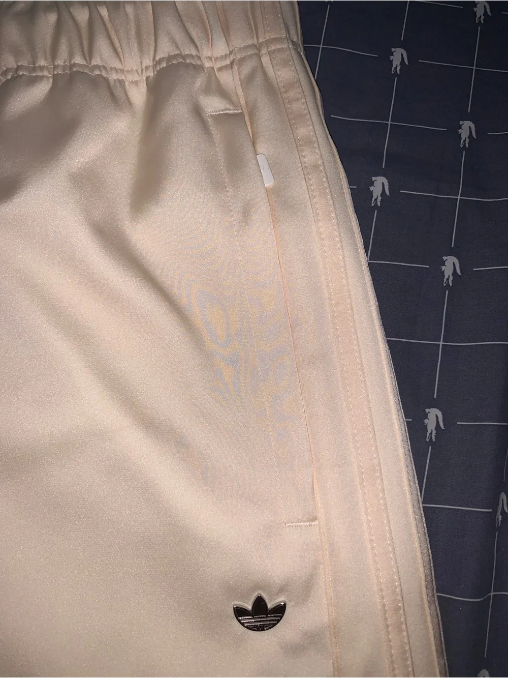 Adidas Premium Satin Track Shorts Cream White JV7605 Size: X-Large